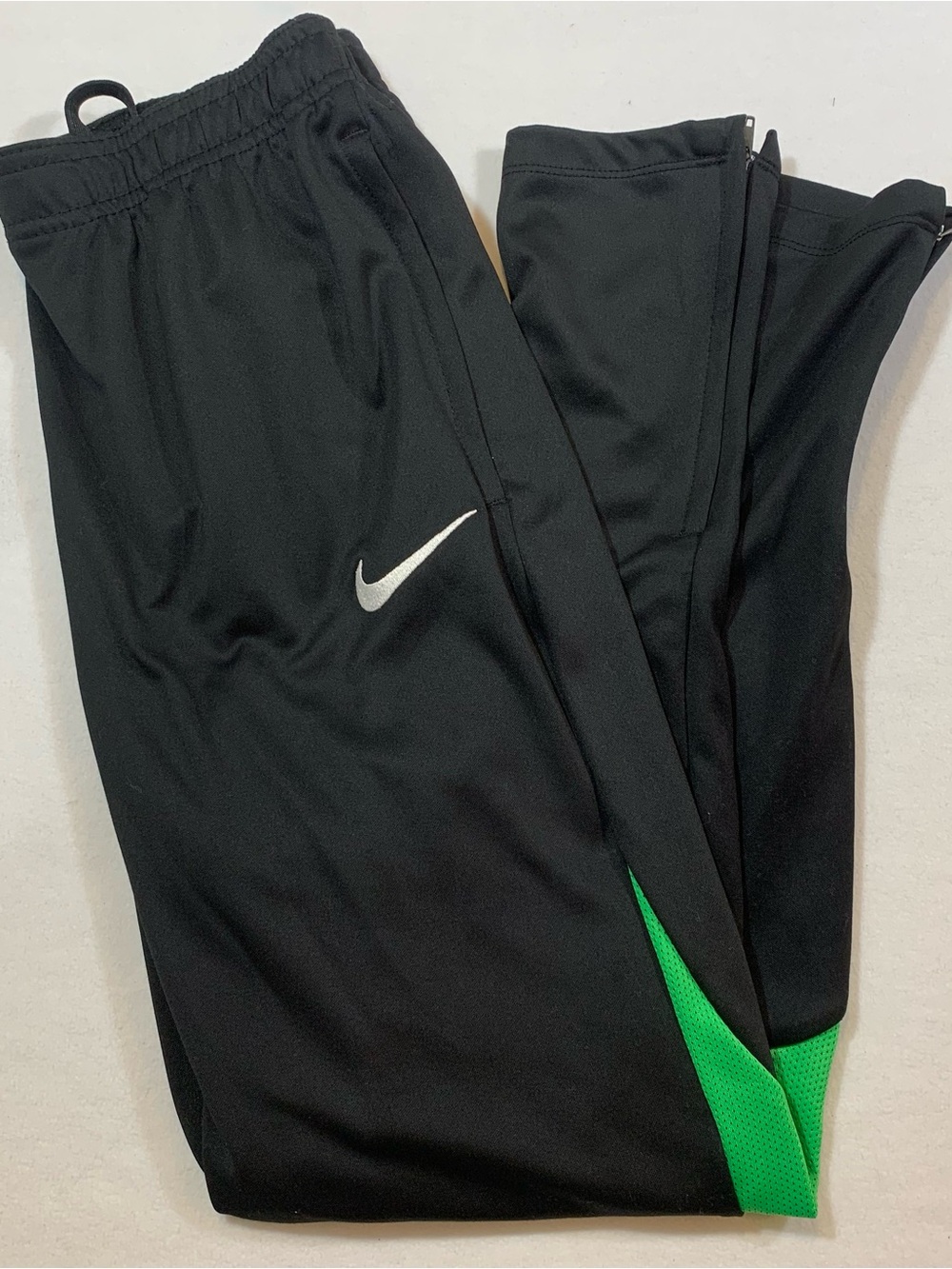 Nike Women's Dri-Fit Academy Pro Soccer Training Pants Green Black Medium DH9273